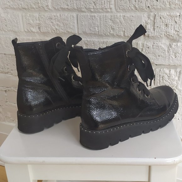 REMONTE PATENT BOOTIES - Picture 3 of 10